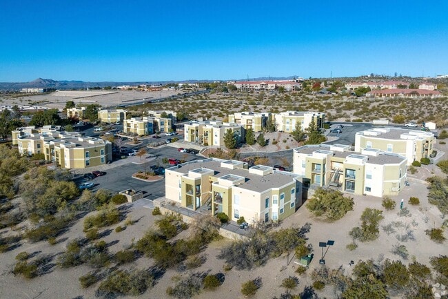 Cuestas-Apartment-Homes-(23) - Cuestas