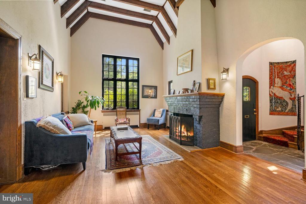 Building Photo - 3203 Leland St