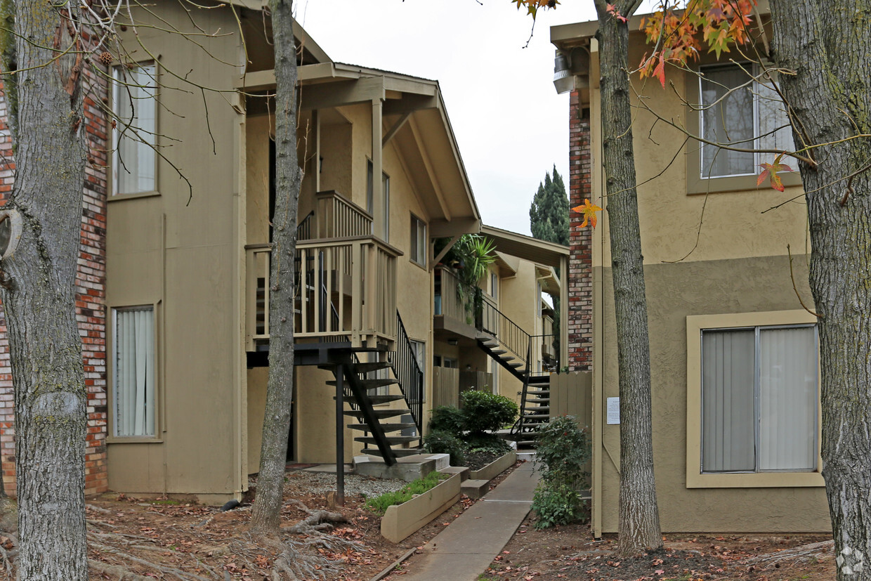 Building Photo - Park Place Apartments