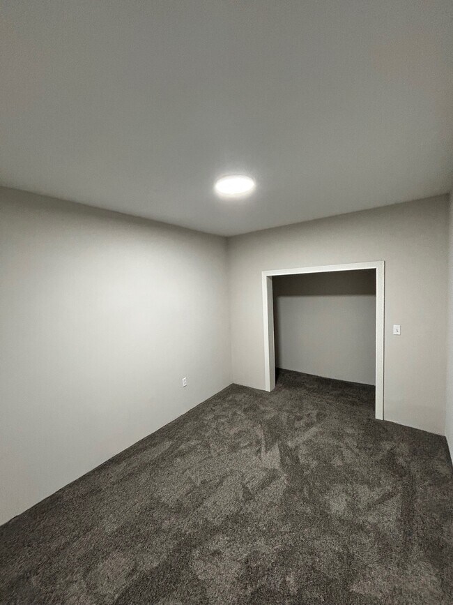 Foto del edificio - 55 Straight Ave SW