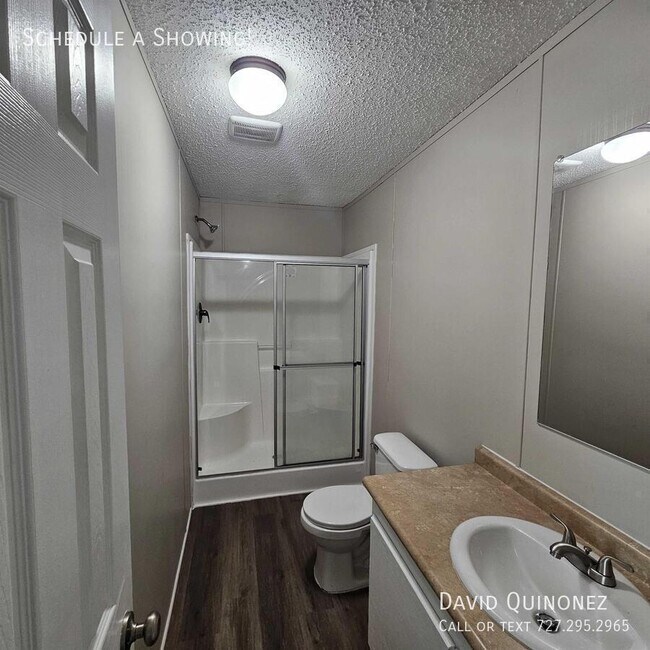 Foto del edificio - 2737 W Washington Center Rd