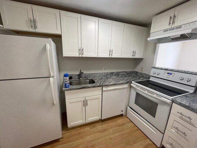 Foto del edificio - 18 Central St