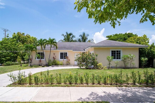 Building Photo - 19780 SW 87th Ave