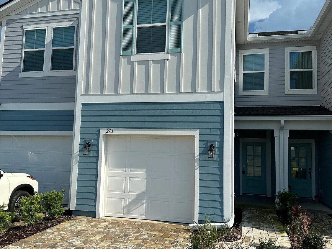 270 Brandon Lakes Dr, St Augustine, FL 32092 Townhome Rentals in St