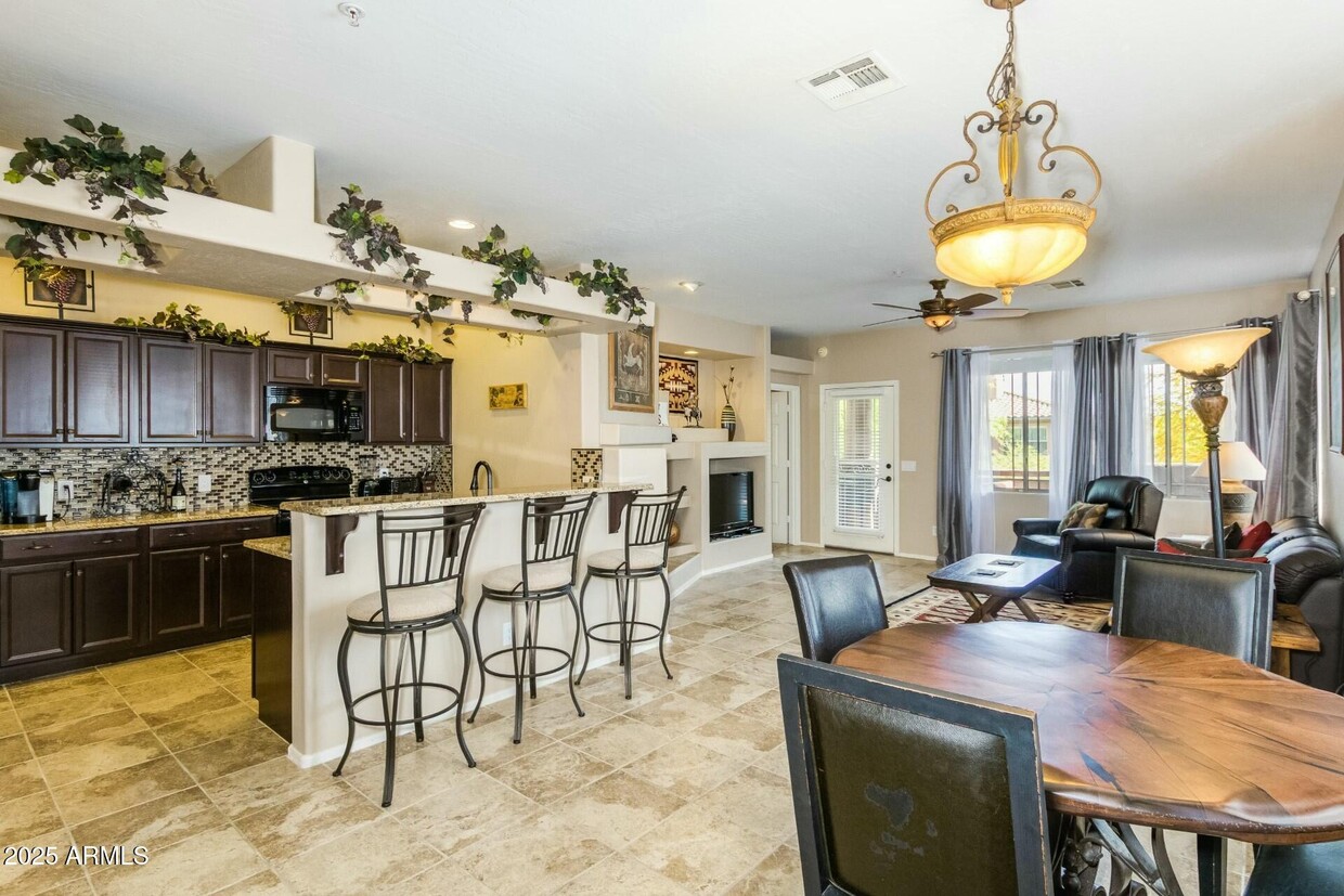 Foto principal - 11500 E Cochise Dr