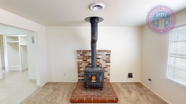 Foto del edificio - Charming home in NE Portland in the David ...