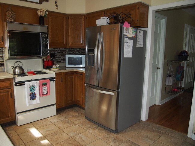 Foto del edificio - 140 Cardinal Ln