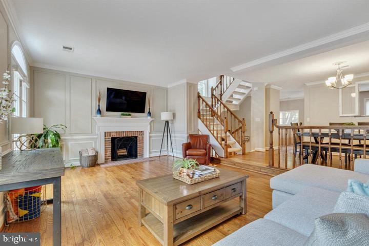 Foto principal - 3956 Valley Ridge Dr