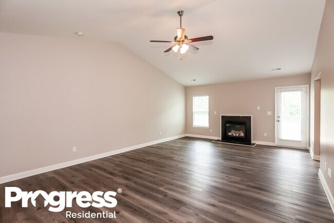 Building Photo - 32 Ashton Bluff Cir