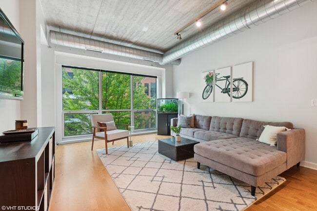 Foto del edificio - 845 N Kingsbury St