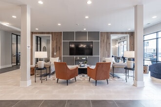 Interior Photo - Innsbrook Square