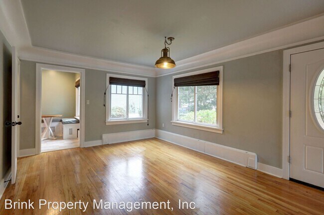 Building Photo - 4 br, 2 bath House - 18260 42nd Ave S