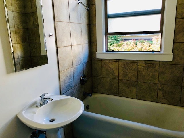 Building Photo - 2007 Fulton St