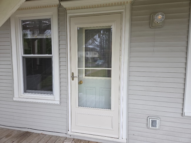 Foto del edificio - 210 E Pine St