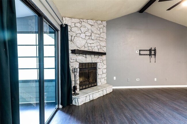 Building Photo - 3715 NW 53rd Ter