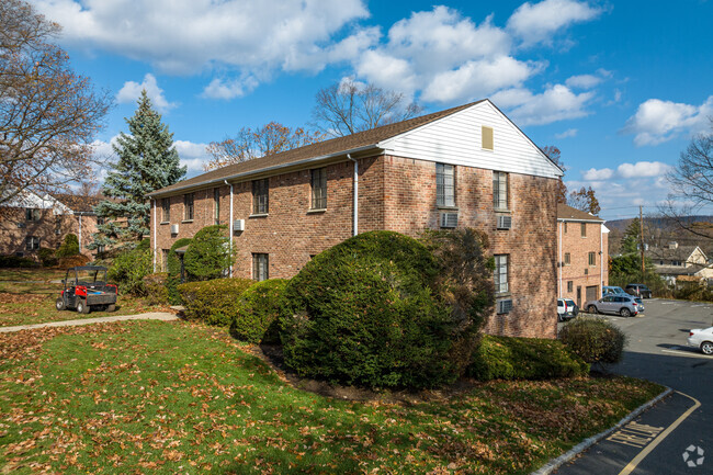 Building Photo - Troy Village