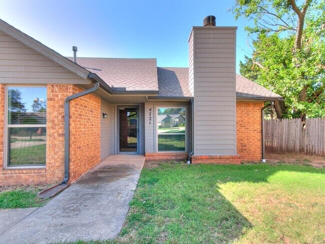 Foto del edificio - 4721 Persimmon Ct