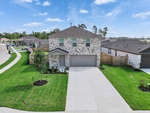 Building Photo - 921 Capracotta Dr