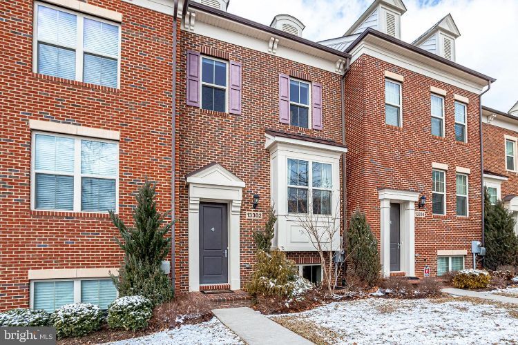 Foto principal - 13302 Tivoli Lake Blvd
