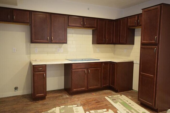 Building Photo - 1155 Racine Road - 4