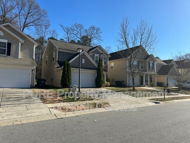 Building Photo - 822 Rook Rd