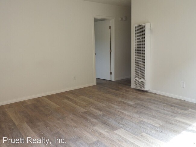 Foto del edificio - 4968 Muir Ave