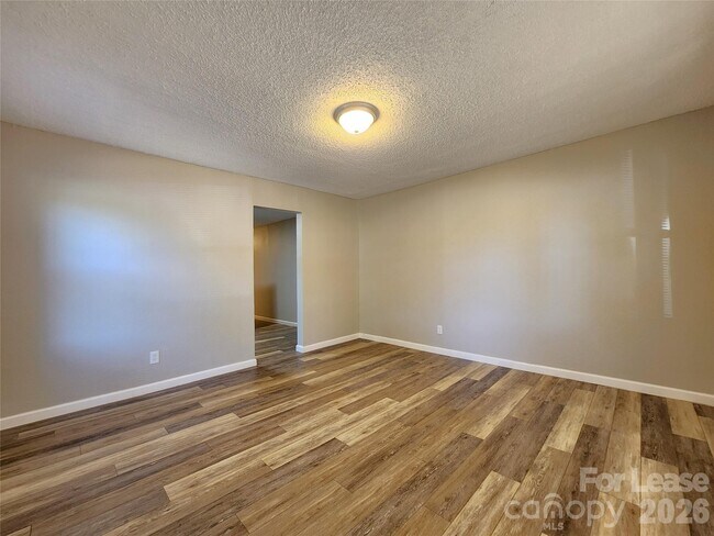 Building Photo - 2036 Renner St