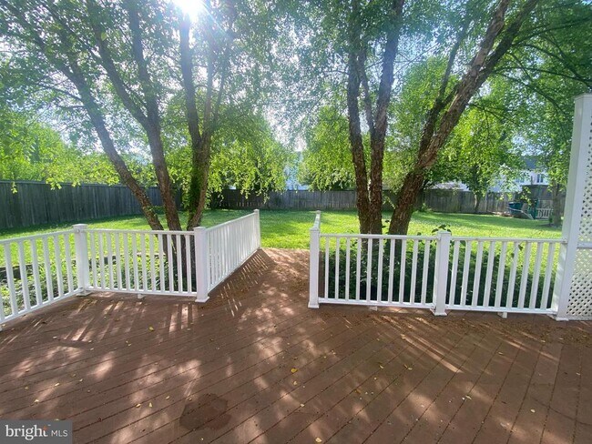 Foto del edificio - 8709 Spur Ln