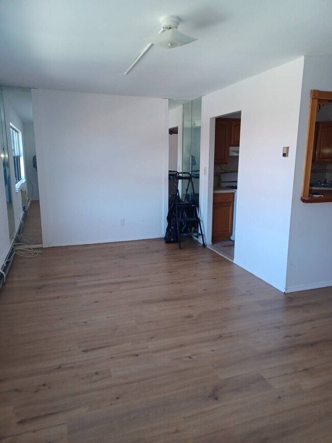 Foto del edificio - 156-06-156-79 79th St