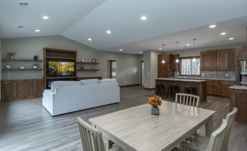 Building Photo - 11593 Forestview Dr S