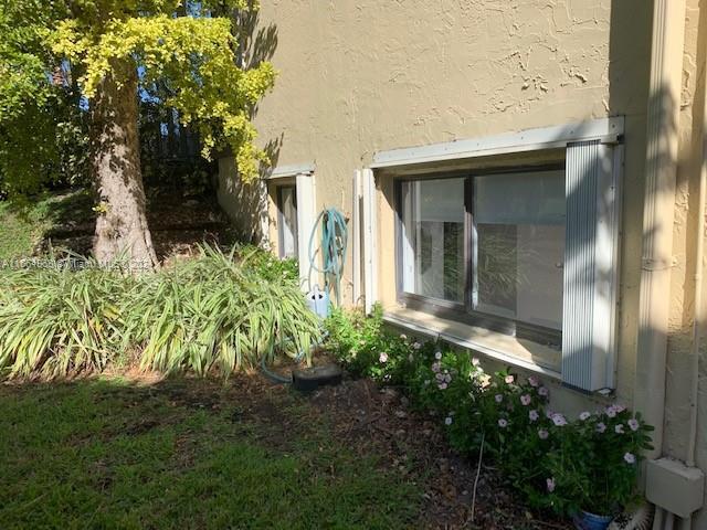 Foto del edificio - 20440 NE 34th Ct