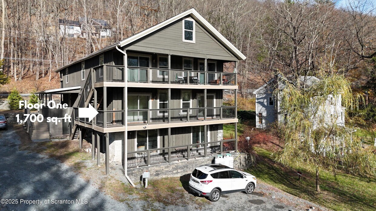 Foto principal - 628 Hudson St