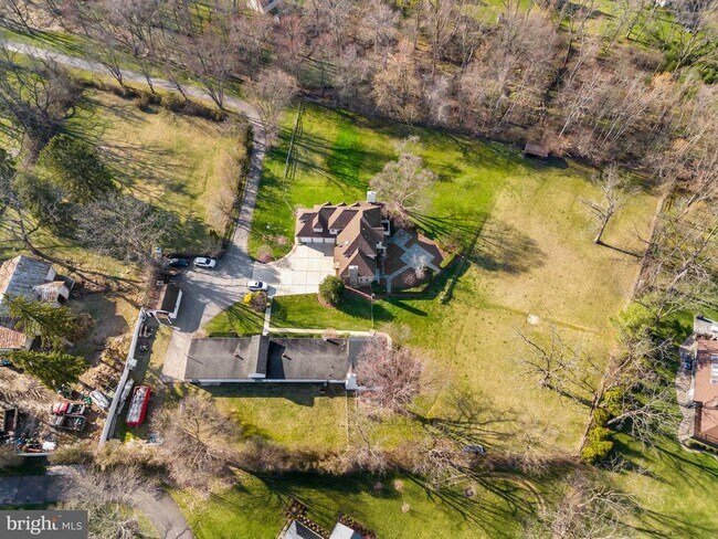 Building Photo - 961 W Skippack Pike