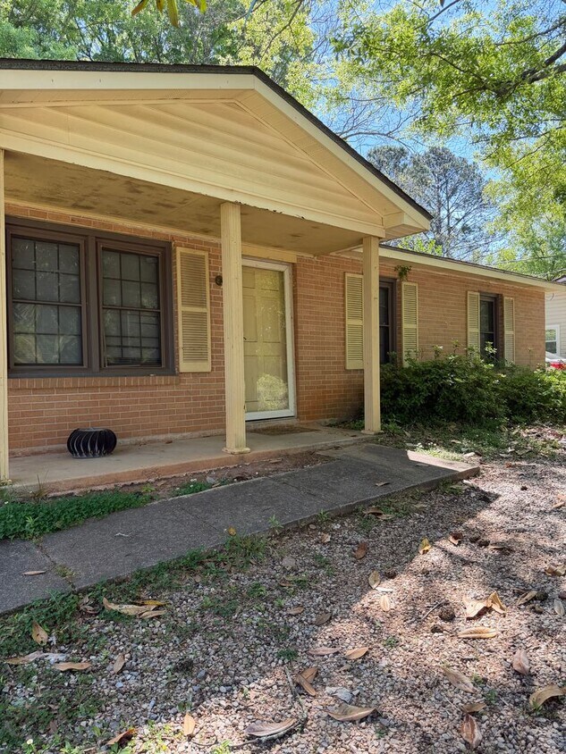 Foto del edificio - Newly Renovated!