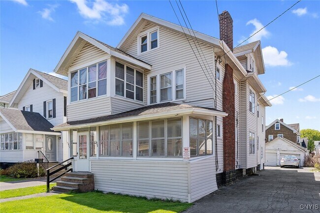 Foto del edificio - 965 Wadsworth St