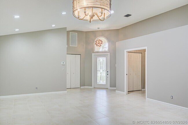 Foto del edificio - 7774 Stirling Bridge Blvd S