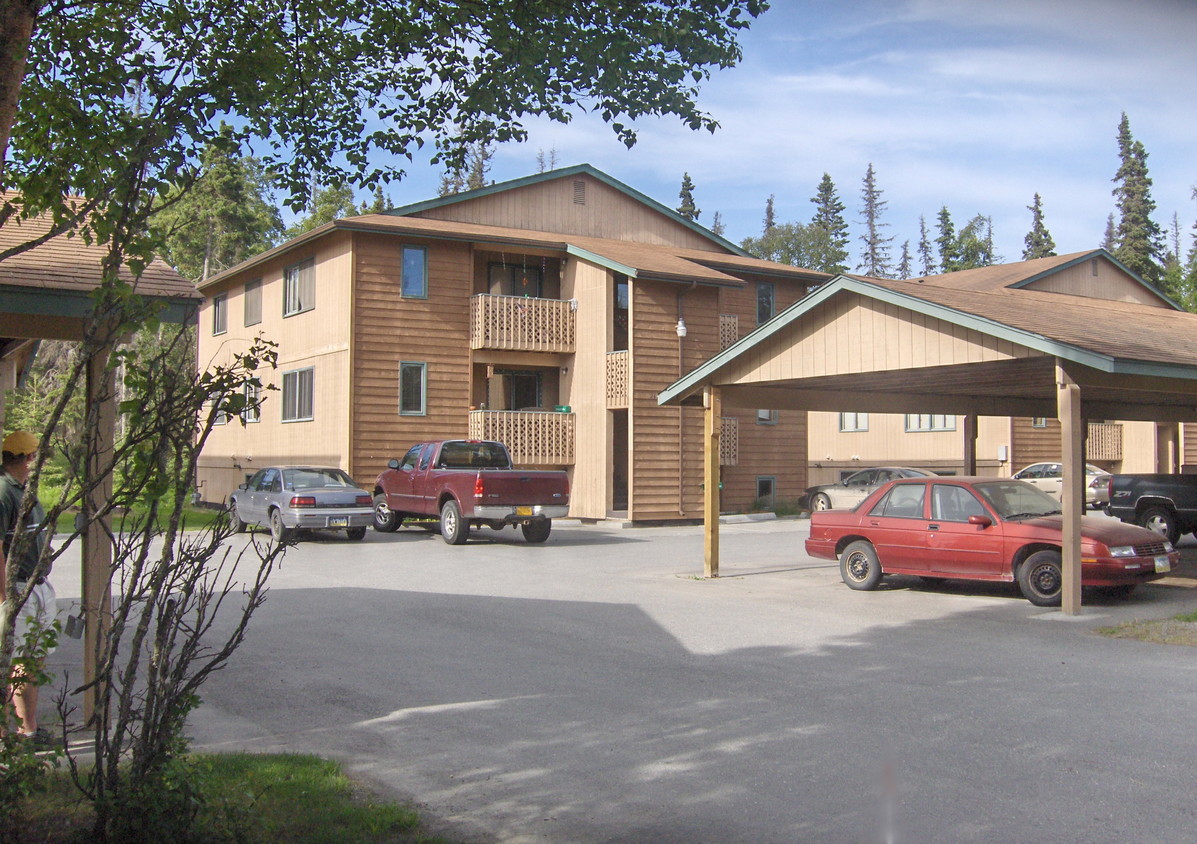 Primary Photo - 2614 Redoubt Ave