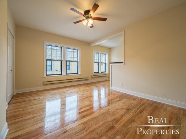 Foto principal - 0 bedroom in CHICAGO IL 60657