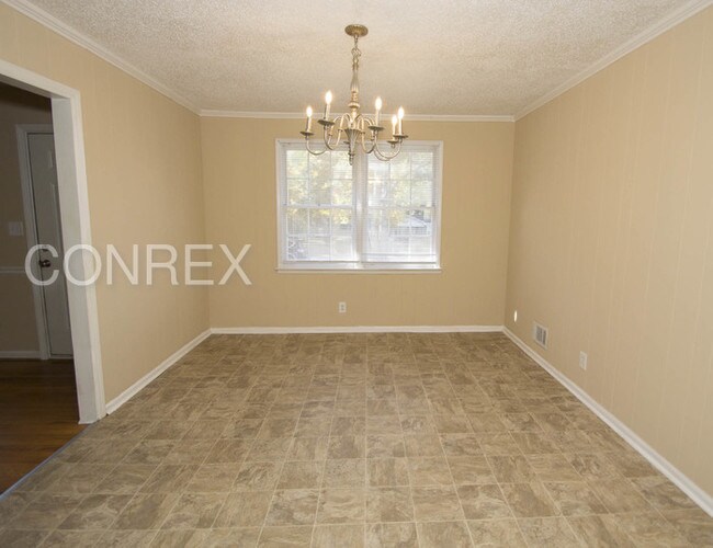 Building Photo - Cute West Columbia home!