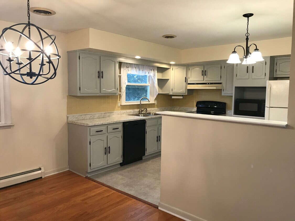 506 Bickel Dr, Hamburg, PA 19526 House Rental in Hamburg, PA