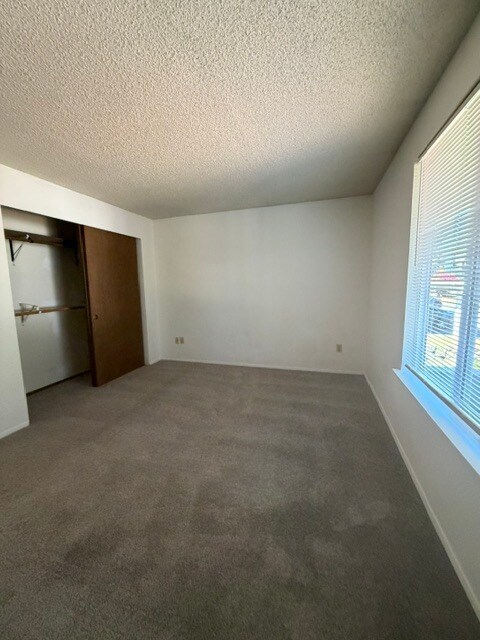 Foto del edificio - Panther Lake Apartments