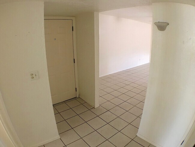 Foto del edificio - 2418 Pittsburg Ave