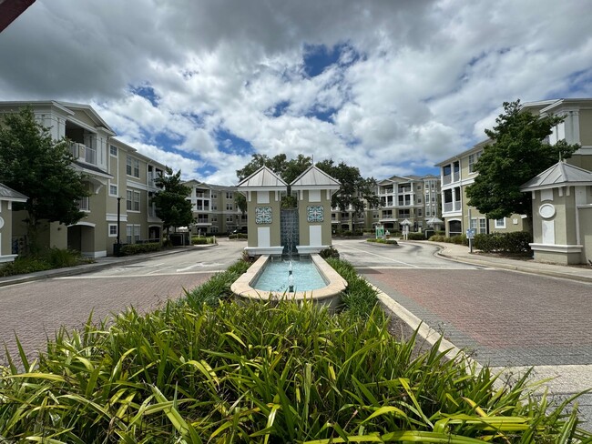 Foto del edificio - First Floor Gardens of Bridgehampton-South...