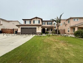 Building Photo - 11120 Grand Prairie Dr