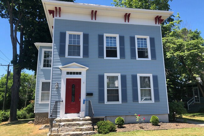 Building Photo - 26 S Main St
