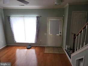 Building Photo - 7148 Westfield Ct