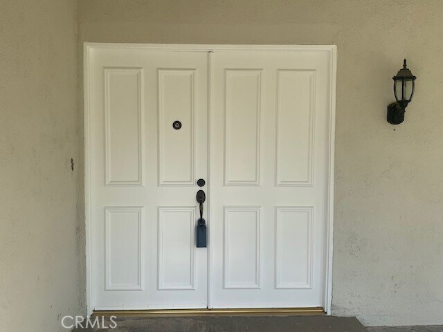 Building Photo - 26271 Tarrasa Ln
