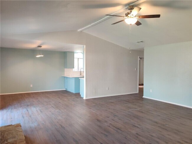 Foto del edificio - 3702 Hobbs Cove