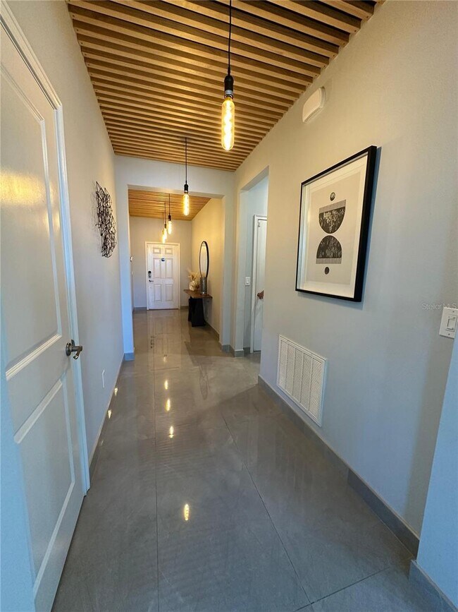 Foto del edificio - 11031 Redbud Woods Ln