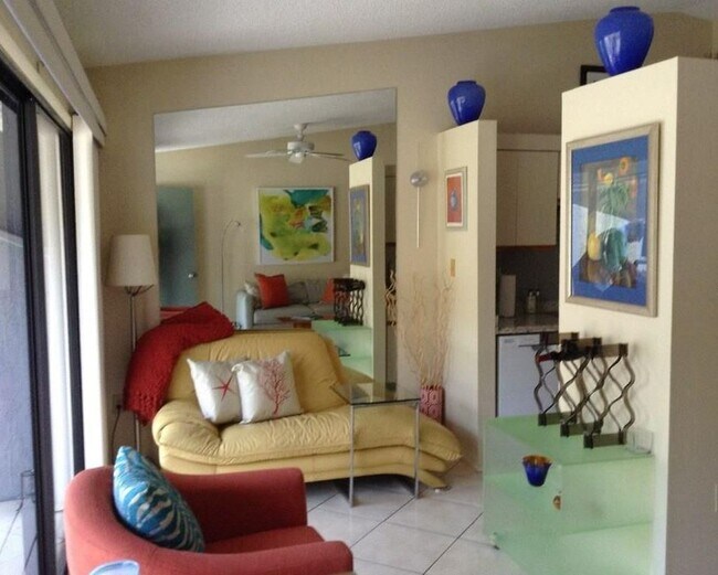 Foto del edificio - 335 Bobby Jones Rd